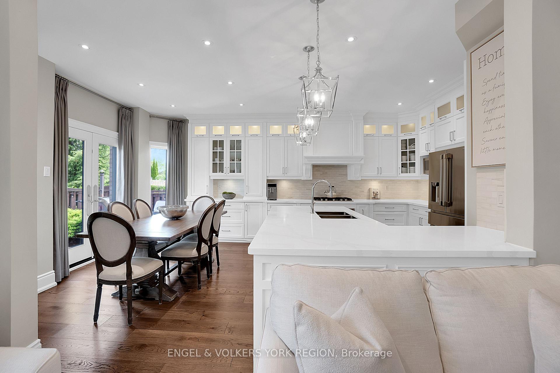 Photo 10 of 151 Glenside Drive, Vaughan, Maple — HOMEH