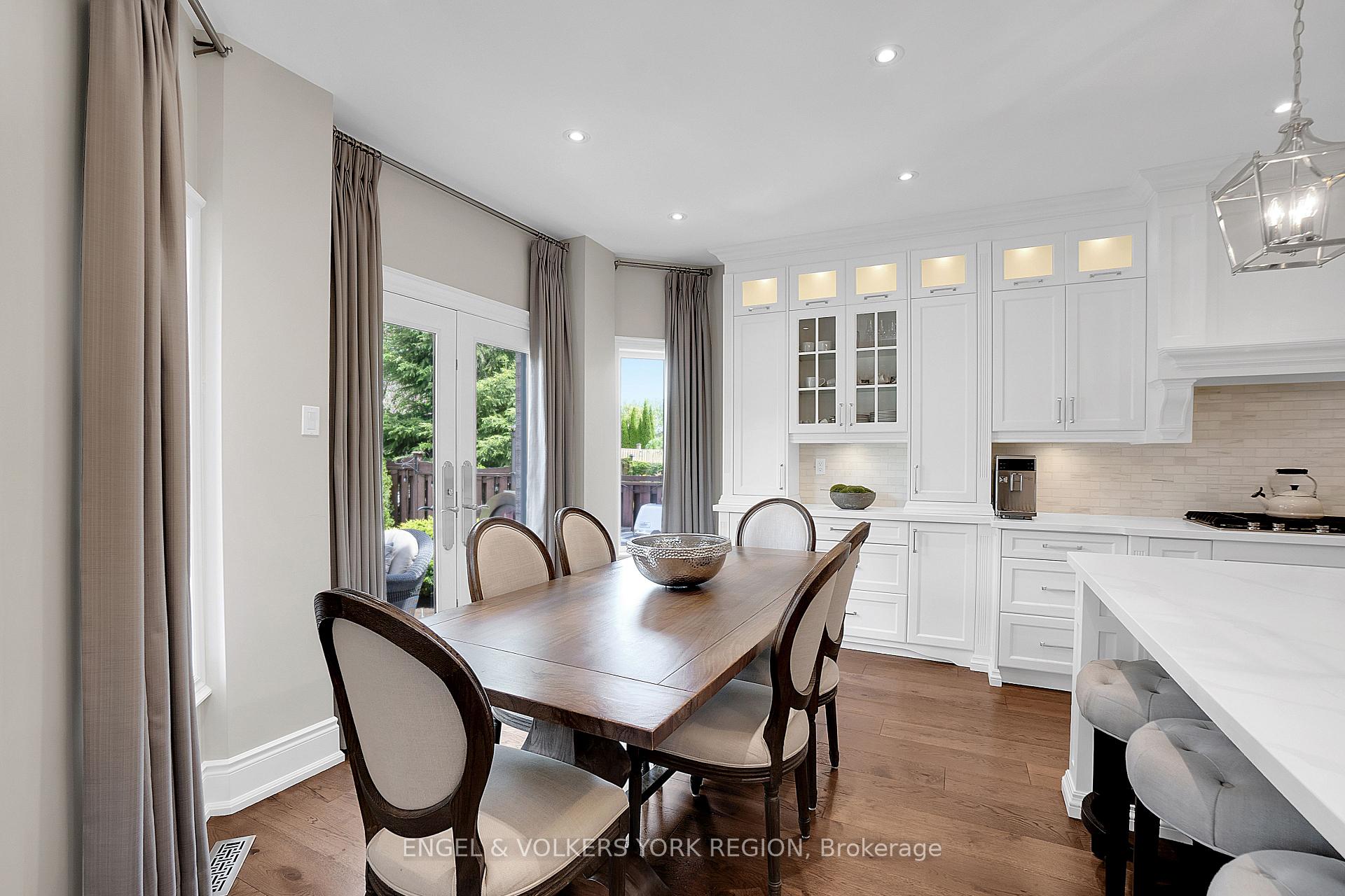 Photo 14 of 151 Glenside Drive, Vaughan, Maple — HOMEH