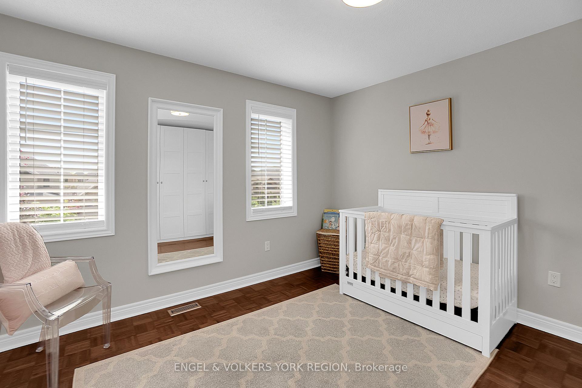Photo 24 of 151 Glenside Drive, Vaughan, Maple — HOMEH