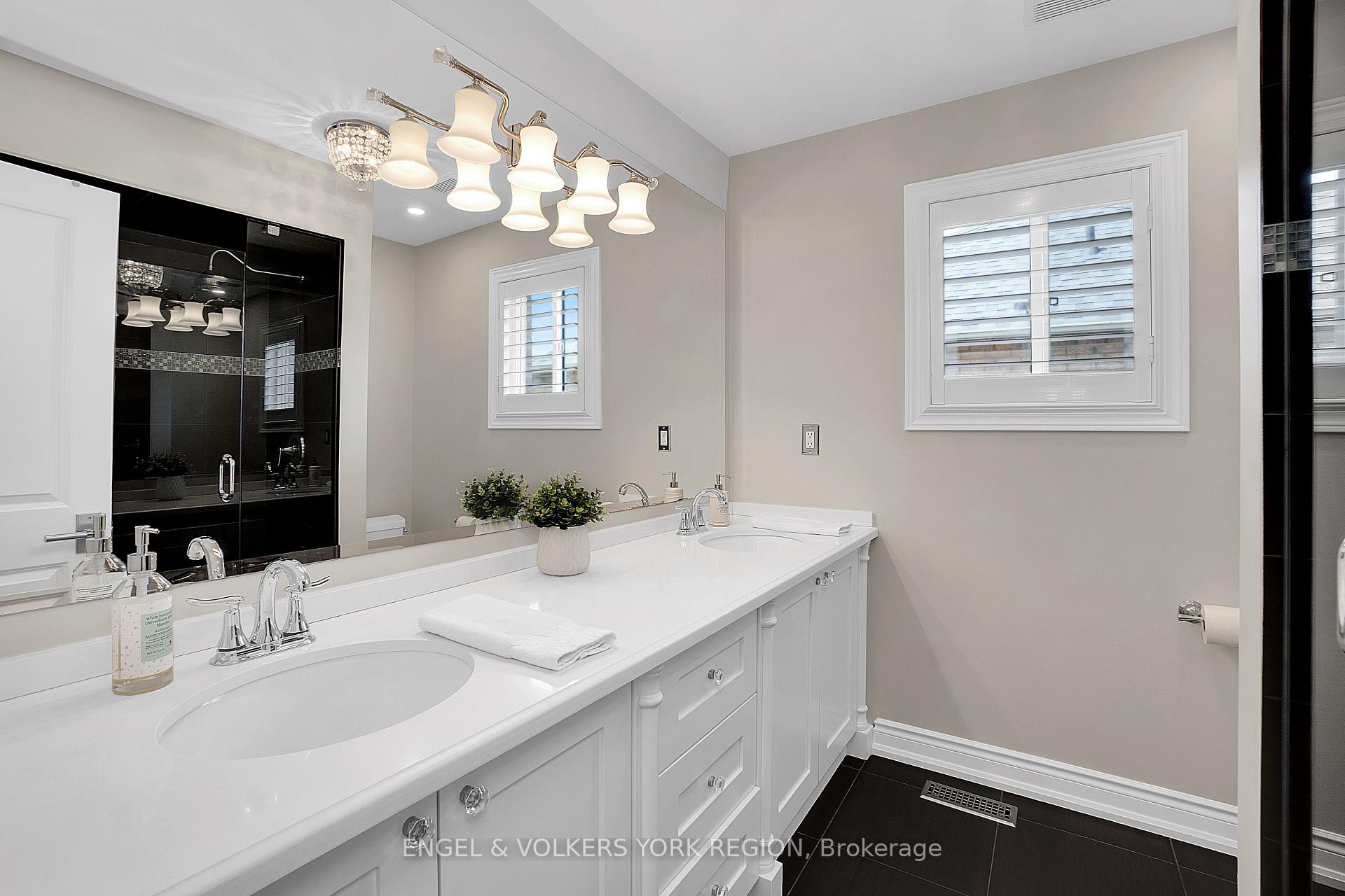 Photo 33 of 151 Glenside Drive, Vaughan, Maple — HOMEH