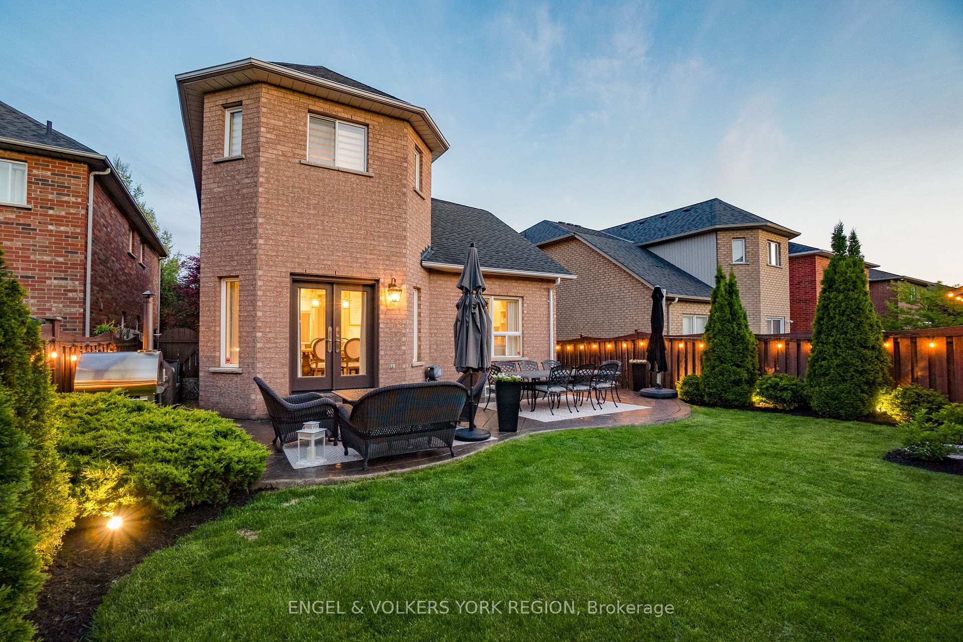 Photo 39 of 151 Glenside Drive, Vaughan, Maple — HOMEH