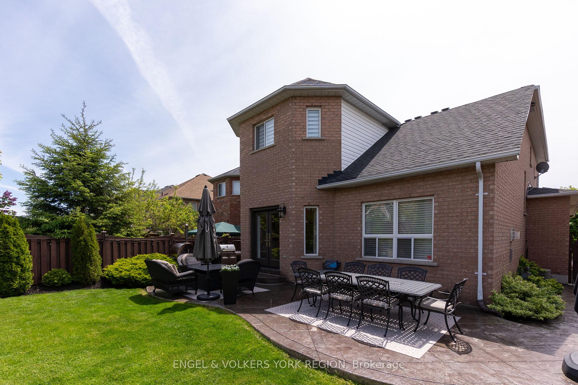Photo 43 of 151 Glenside Drive, Vaughan, Maple — HOMEH