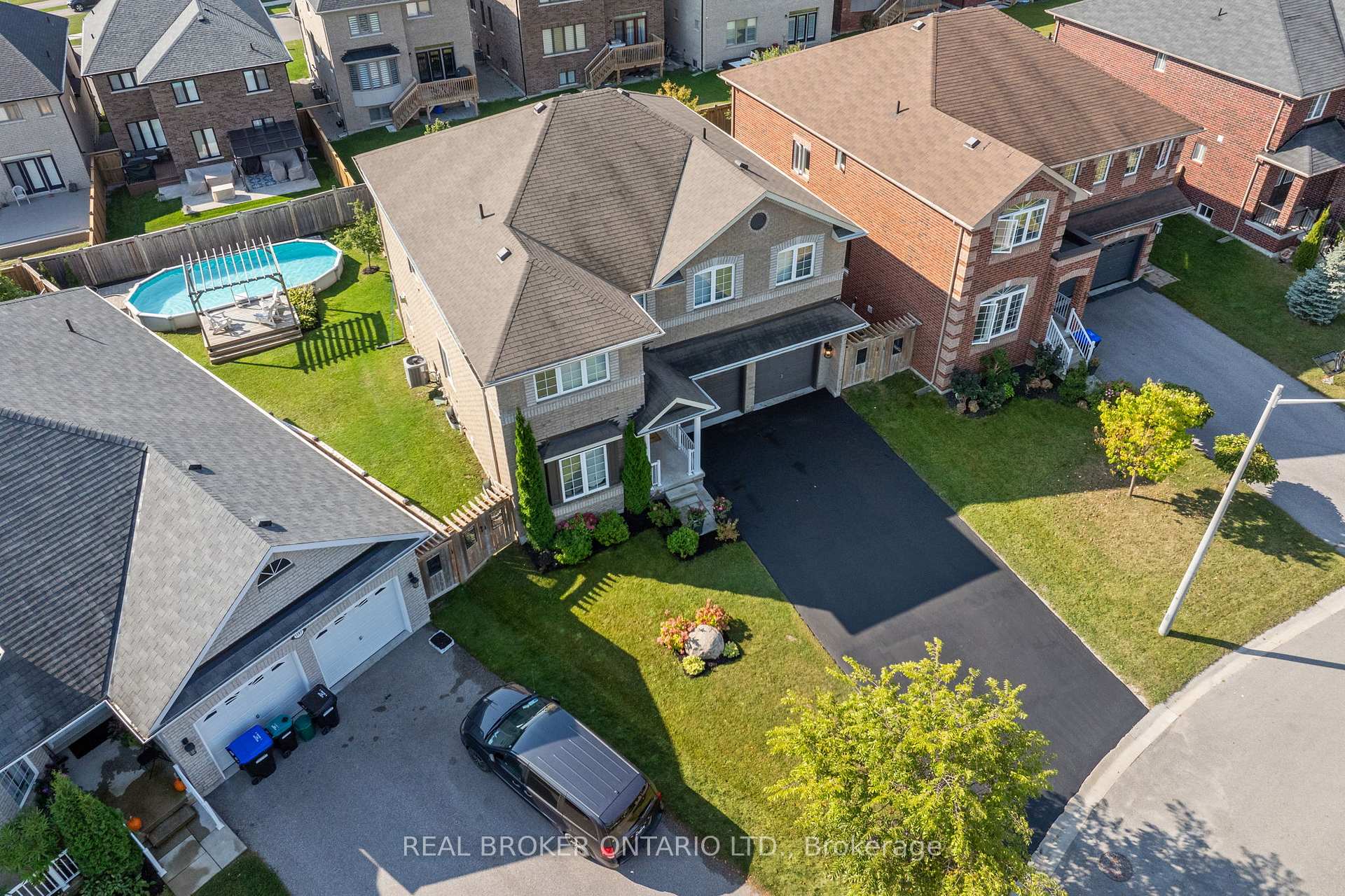 Photo 9 of 1399 Kellough Street, Innisfil, Alcona — HOMEH
