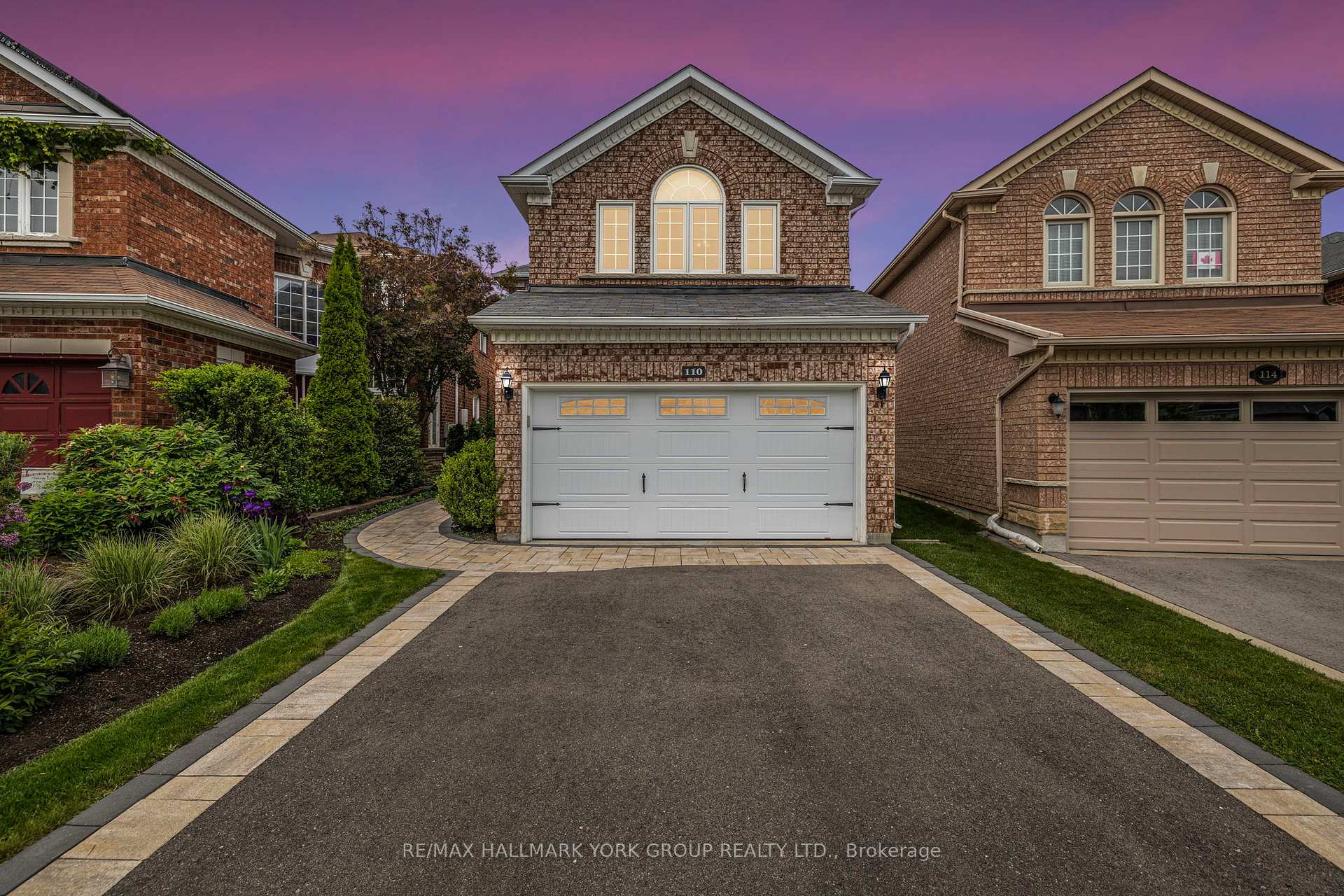 Photo 1 of 110 Rush Road, Aurora, Bayview Wellington — HOMEH