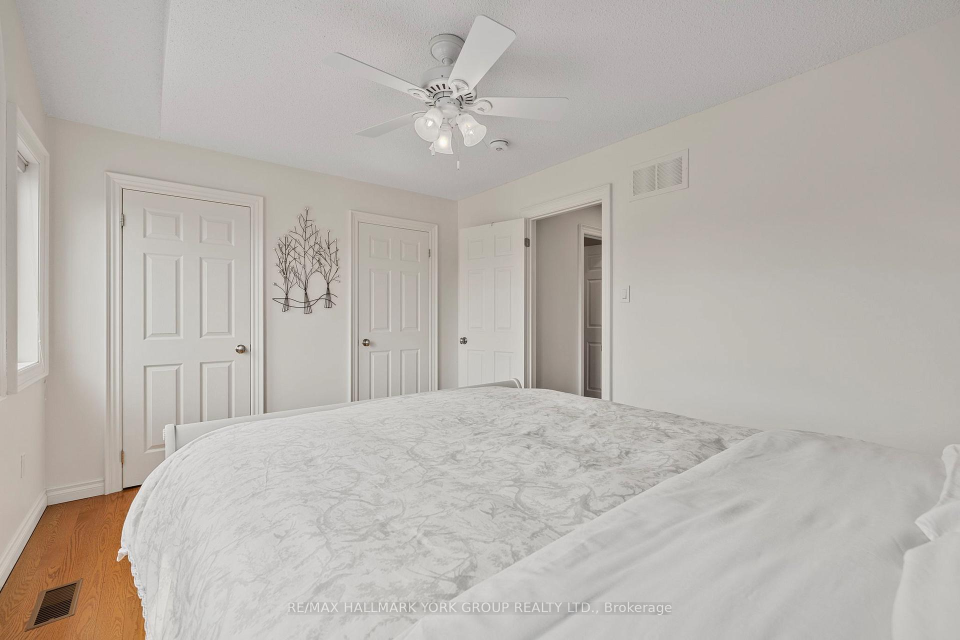 Photo 14 of 110 Rush Road, Aurora, Bayview Wellington — HOMEH