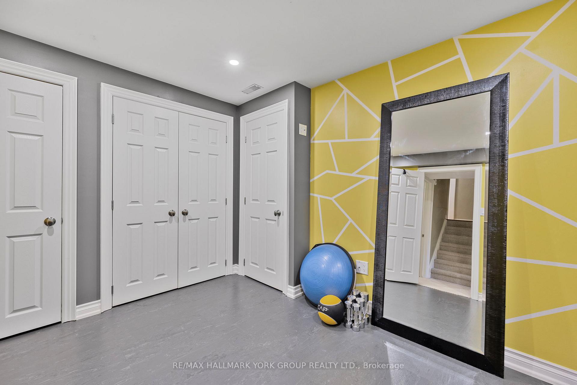 Photo 23 of 110 Rush Road, Aurora, Bayview Wellington — HOMEH