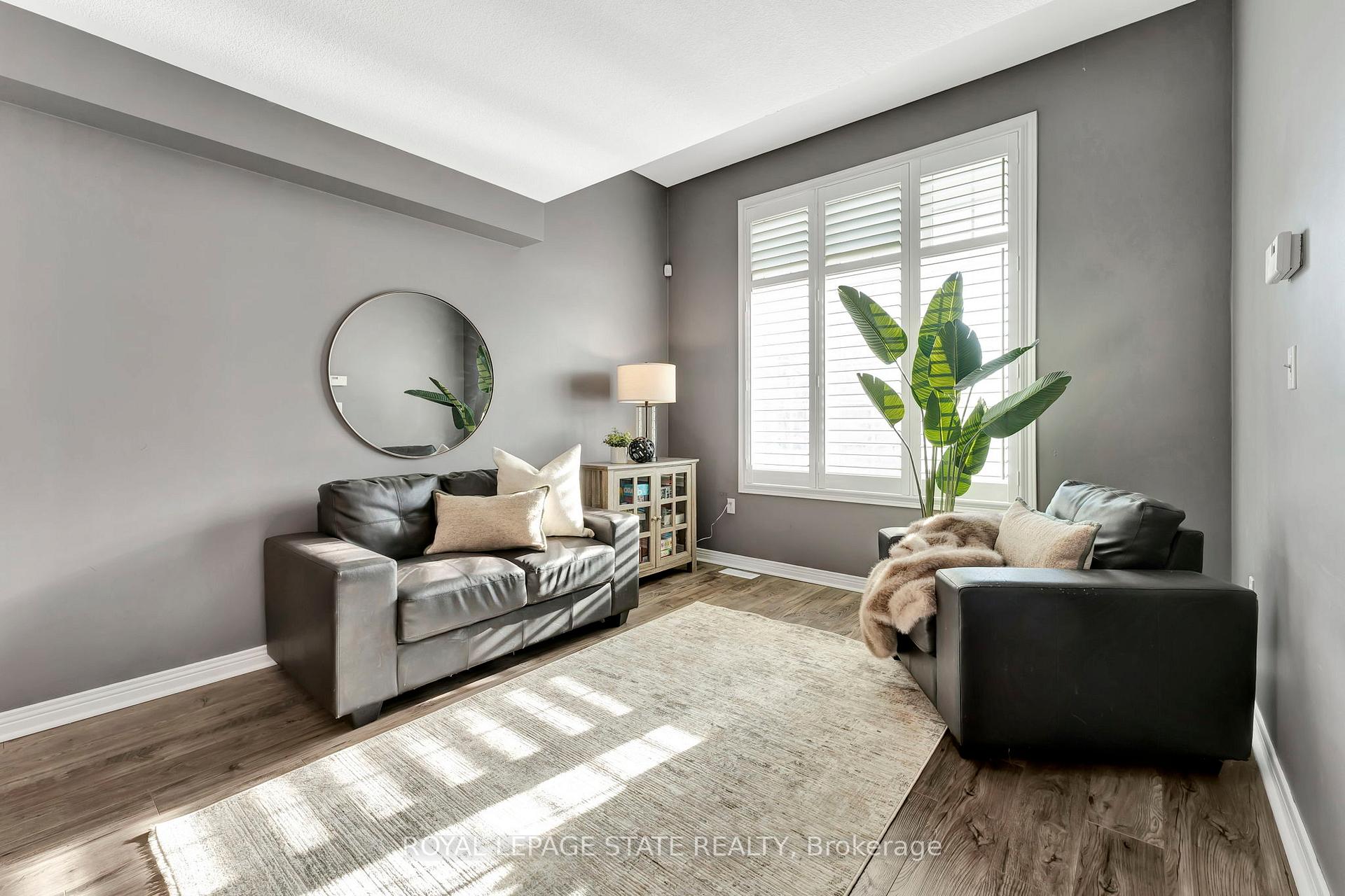 Photo 11 of 7 Bocelli Crescent, Hamilton, Rural Glanbrook — HOMEH