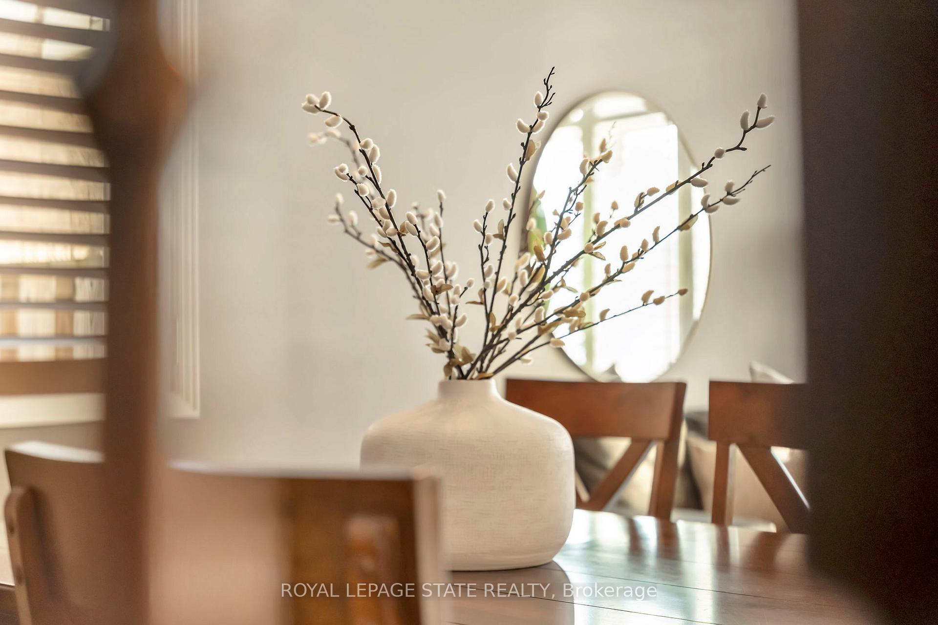 Photo 15 of 7 Bocelli Crescent, Hamilton, Rural Glanbrook — HOMEH