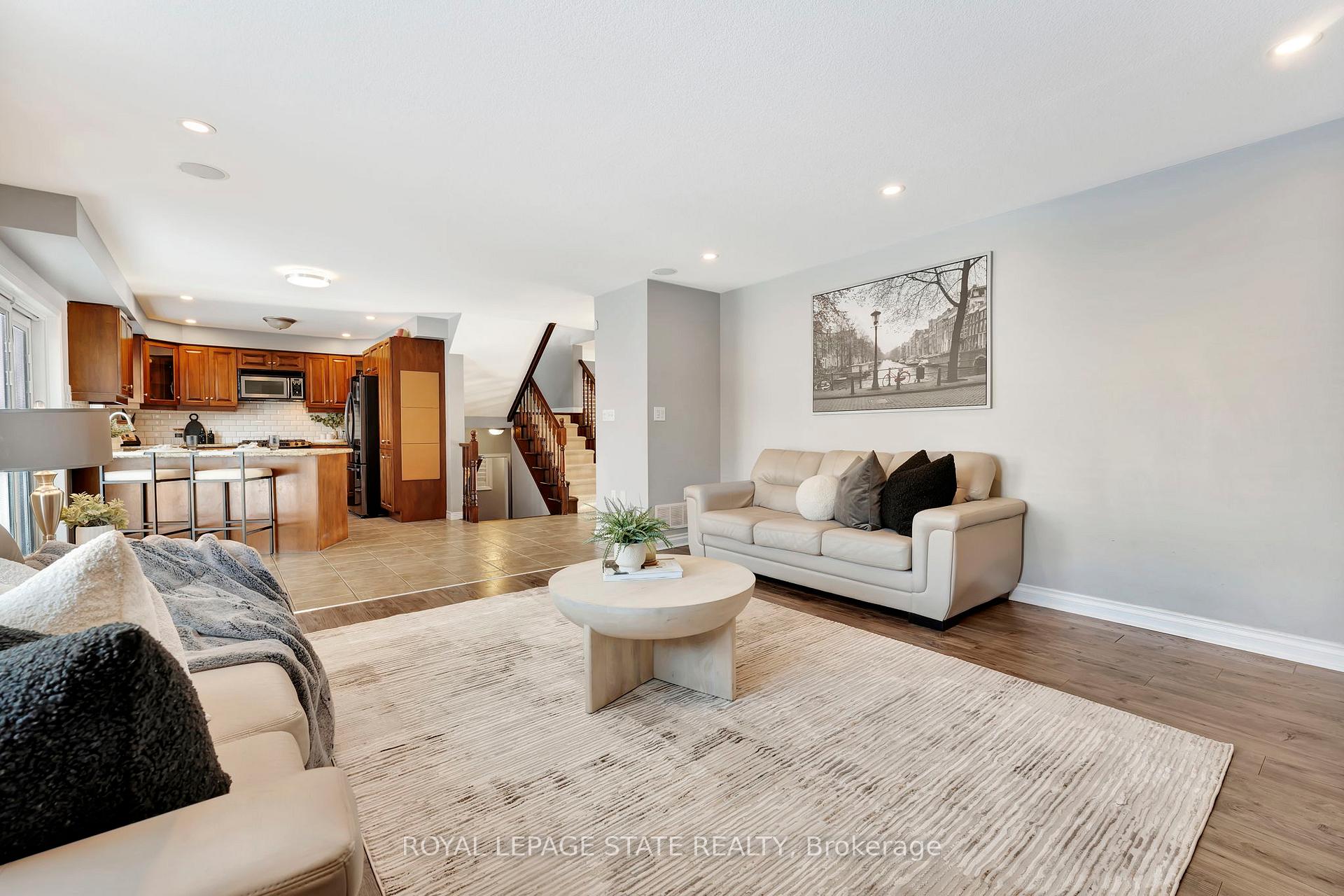 Photo 33 of 7 Bocelli Crescent, Hamilton, Rural Glanbrook — HOMEH