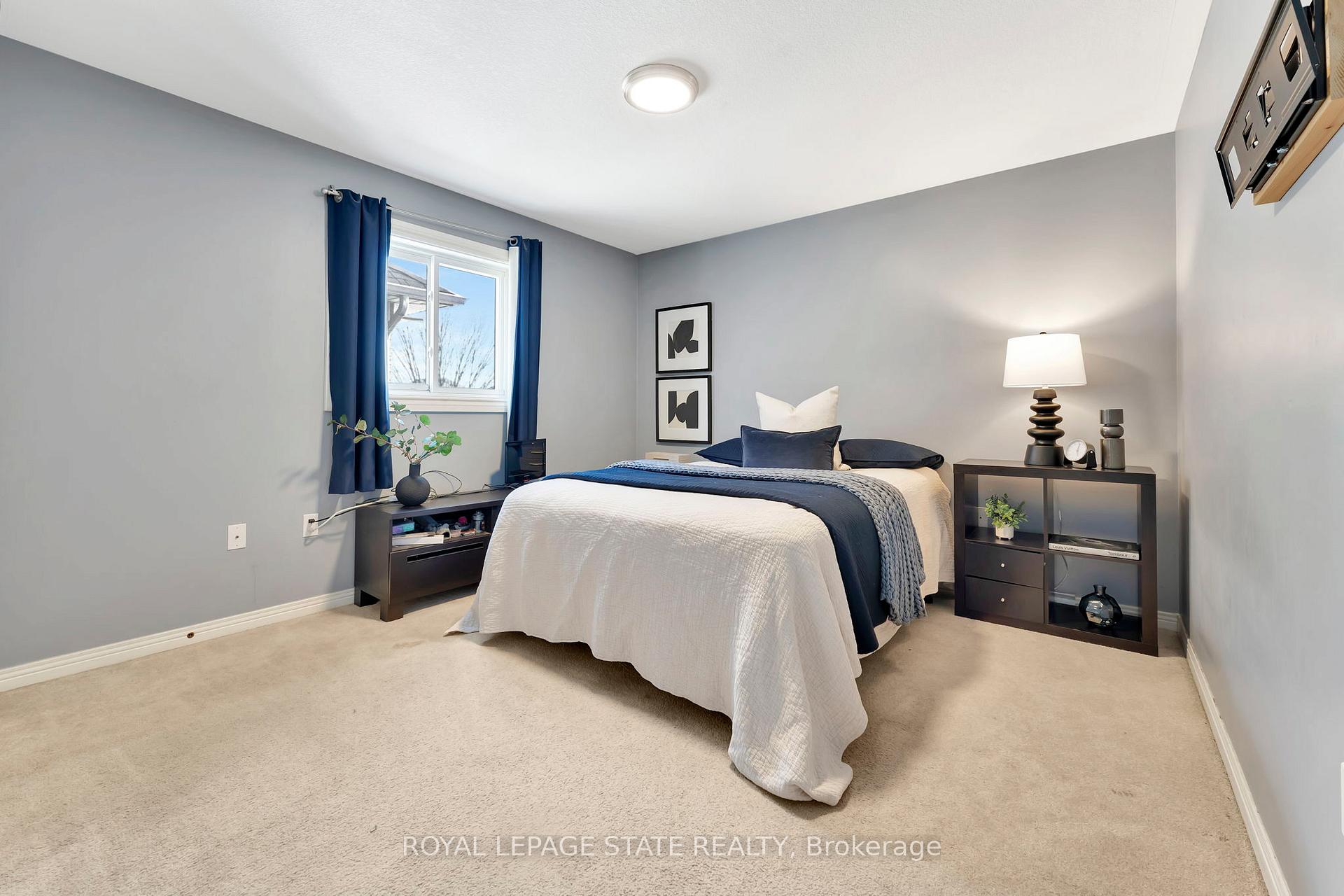 Photo 31 of 7 Bocelli Crescent, Hamilton, Rural Glanbrook — HOMEH