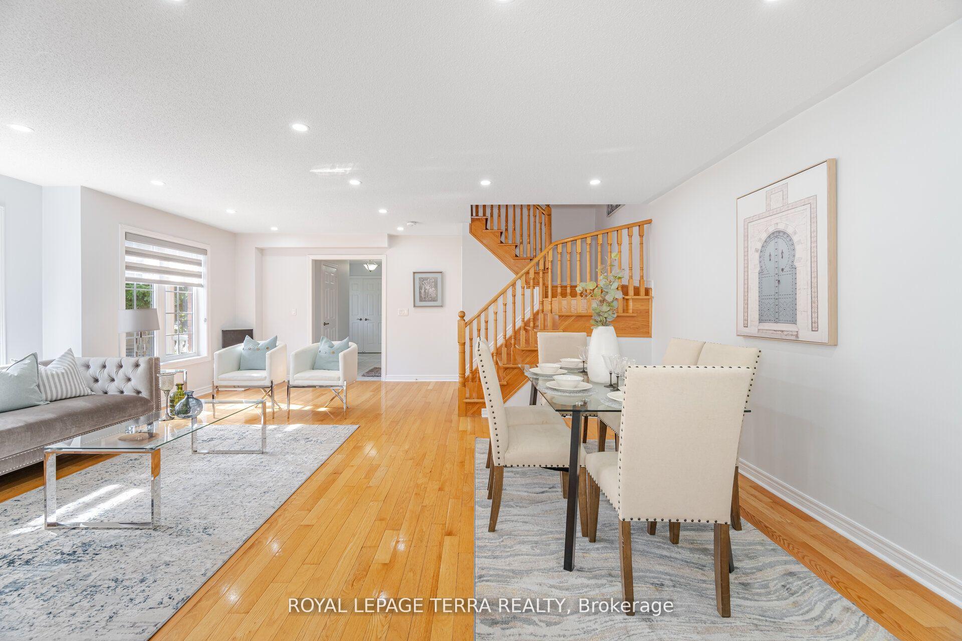 Photo 15 of 1 Copperfield Road, Brampton, Sandringham-Wellington — HOMEH