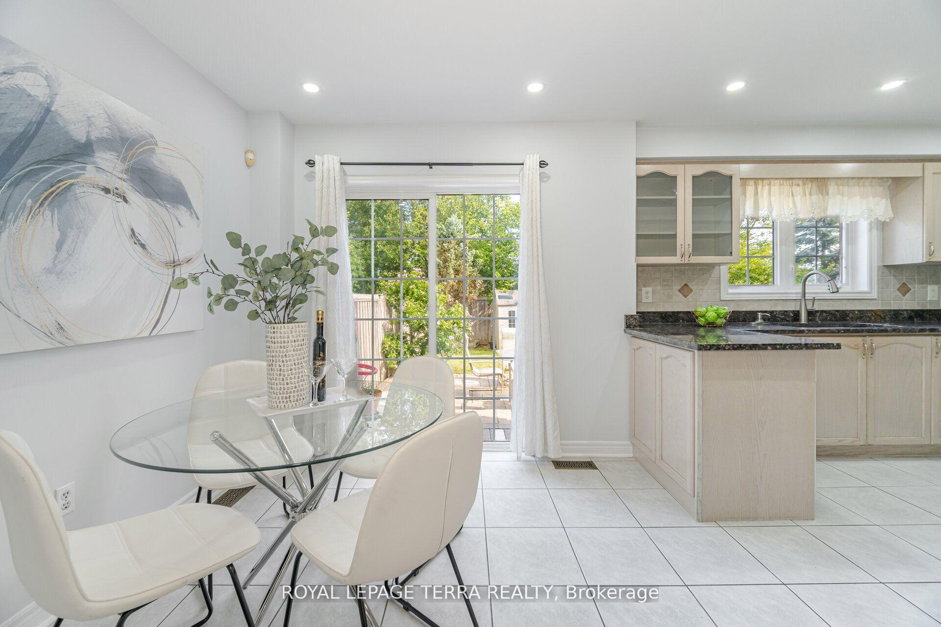 Photo 10 of 1 Copperfield Road, Brampton, Sandringham-Wellington — HOMEH