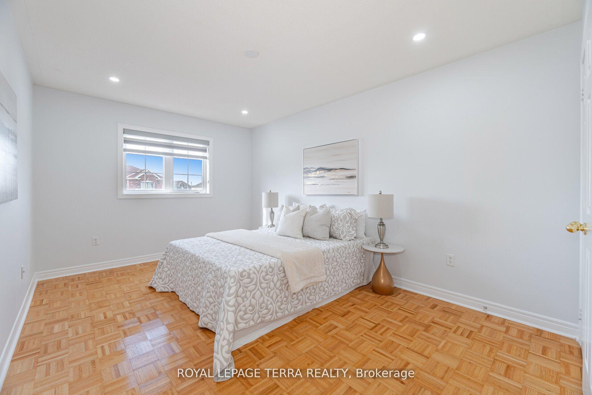 Photo 33 of 1 Copperfield Road, Brampton, Sandringham-Wellington — HOMEH