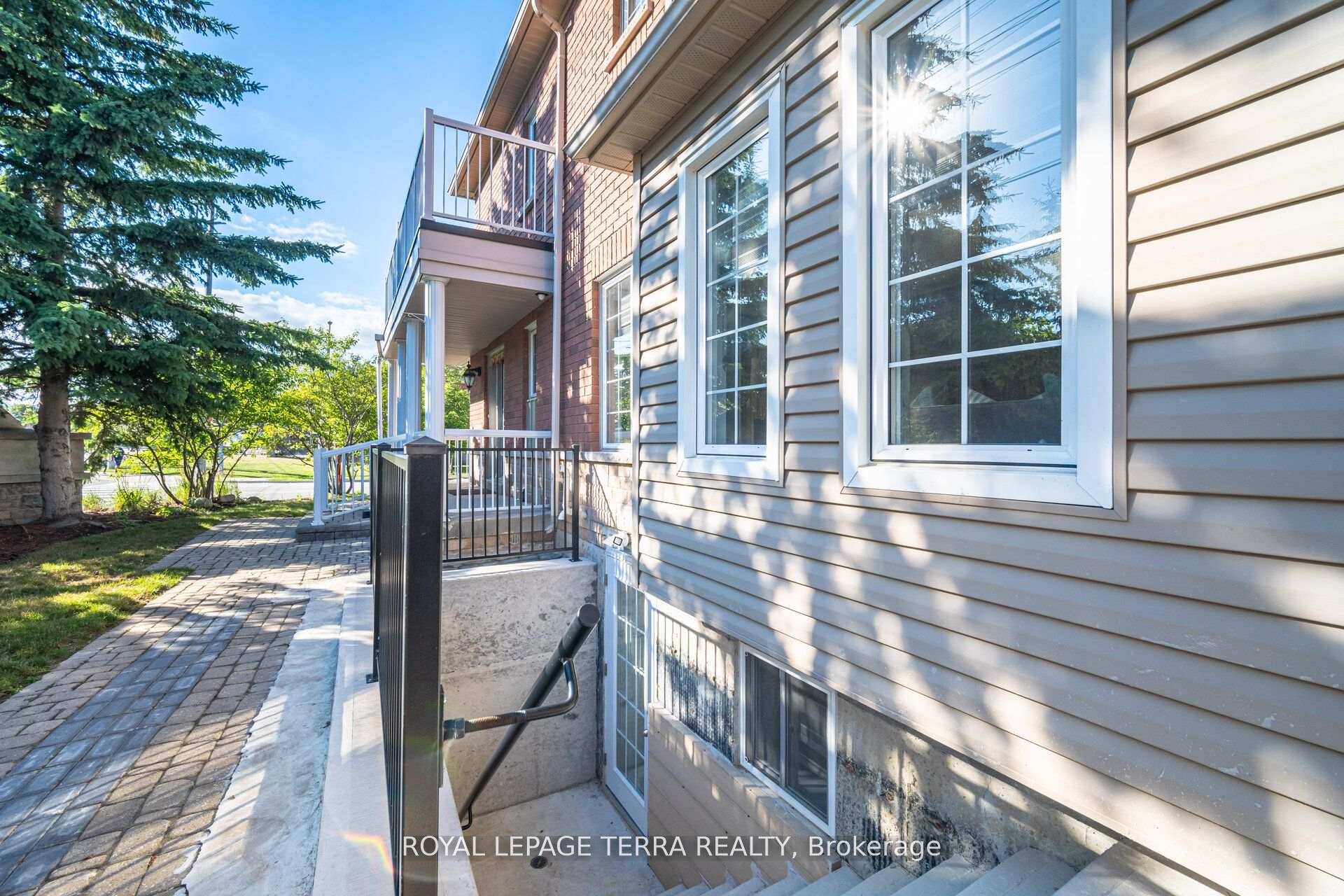 Photo 46 of 1 Copperfield Road, Brampton, Sandringham-Wellington — HOMEH