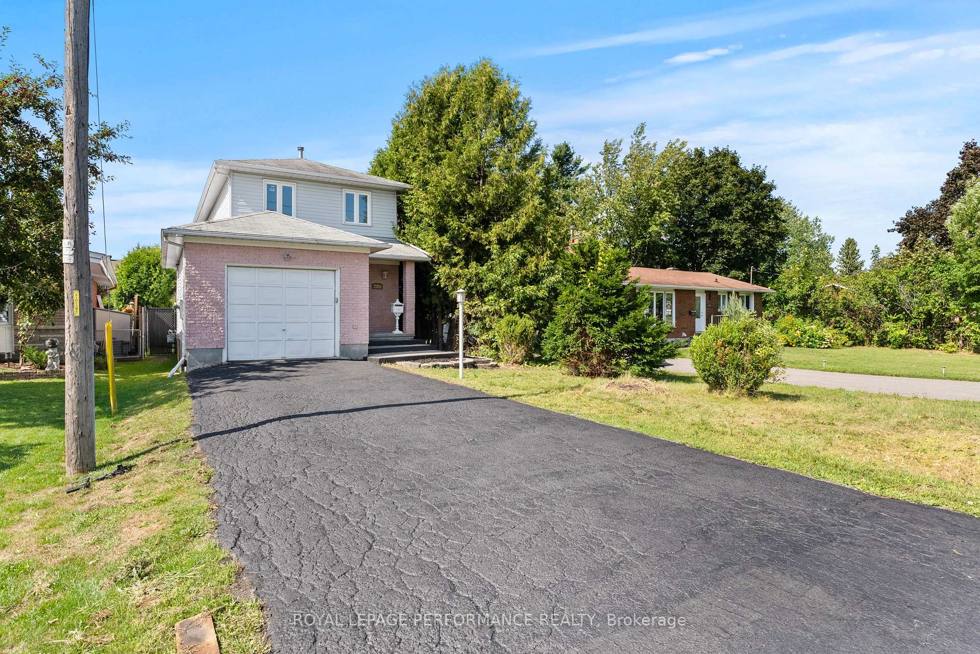 Photo 1 of 1980 Boyer Road, Ottawa, Chapel Hill — HOMEH