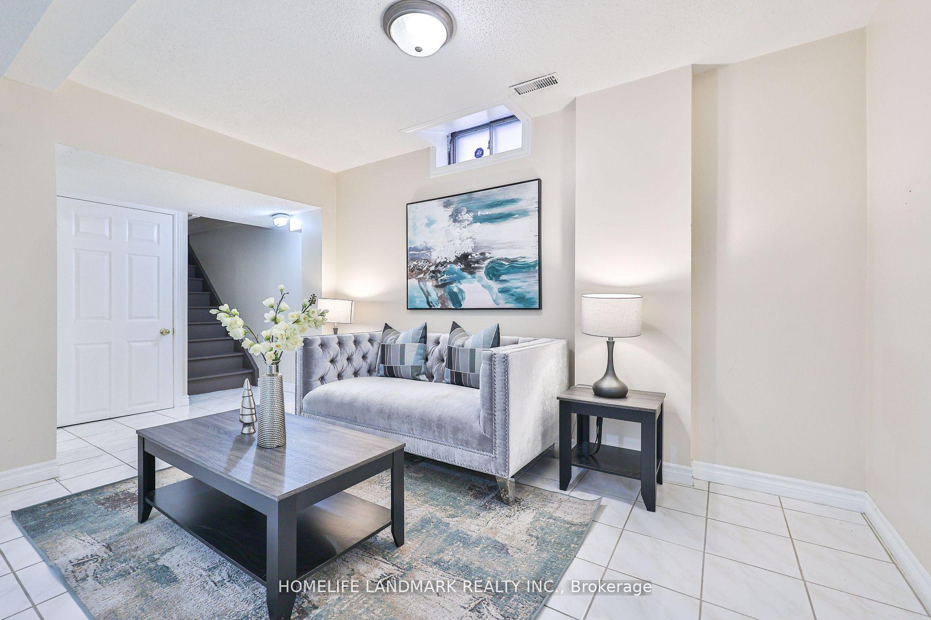 Photo 34 of 37 Bluebell Drive, Markham, Rouge Fairways — HOMEH