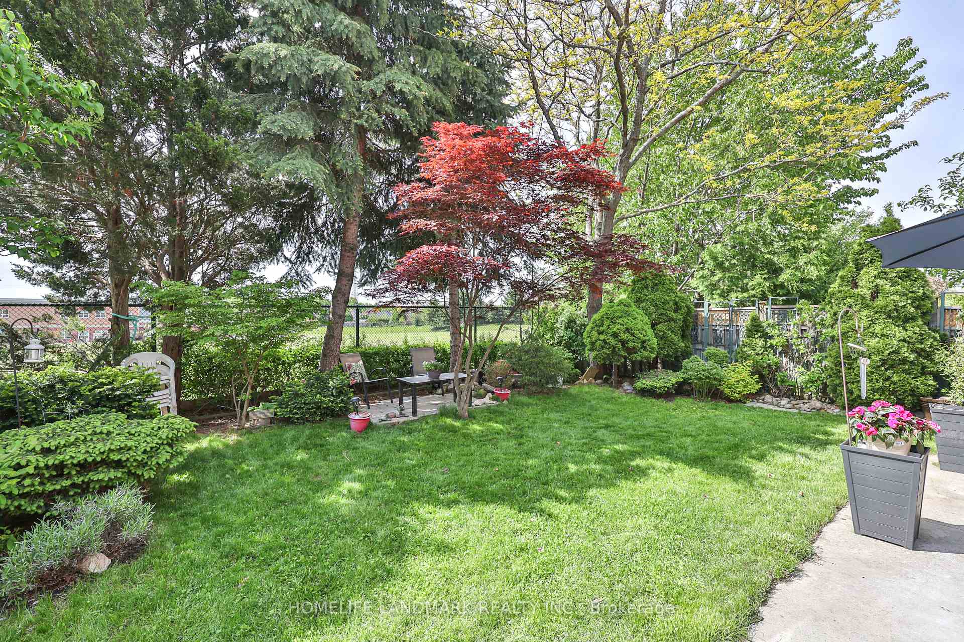 Photo 47 of 37 Bluebell Drive, Markham, Rouge Fairways — HOMEH