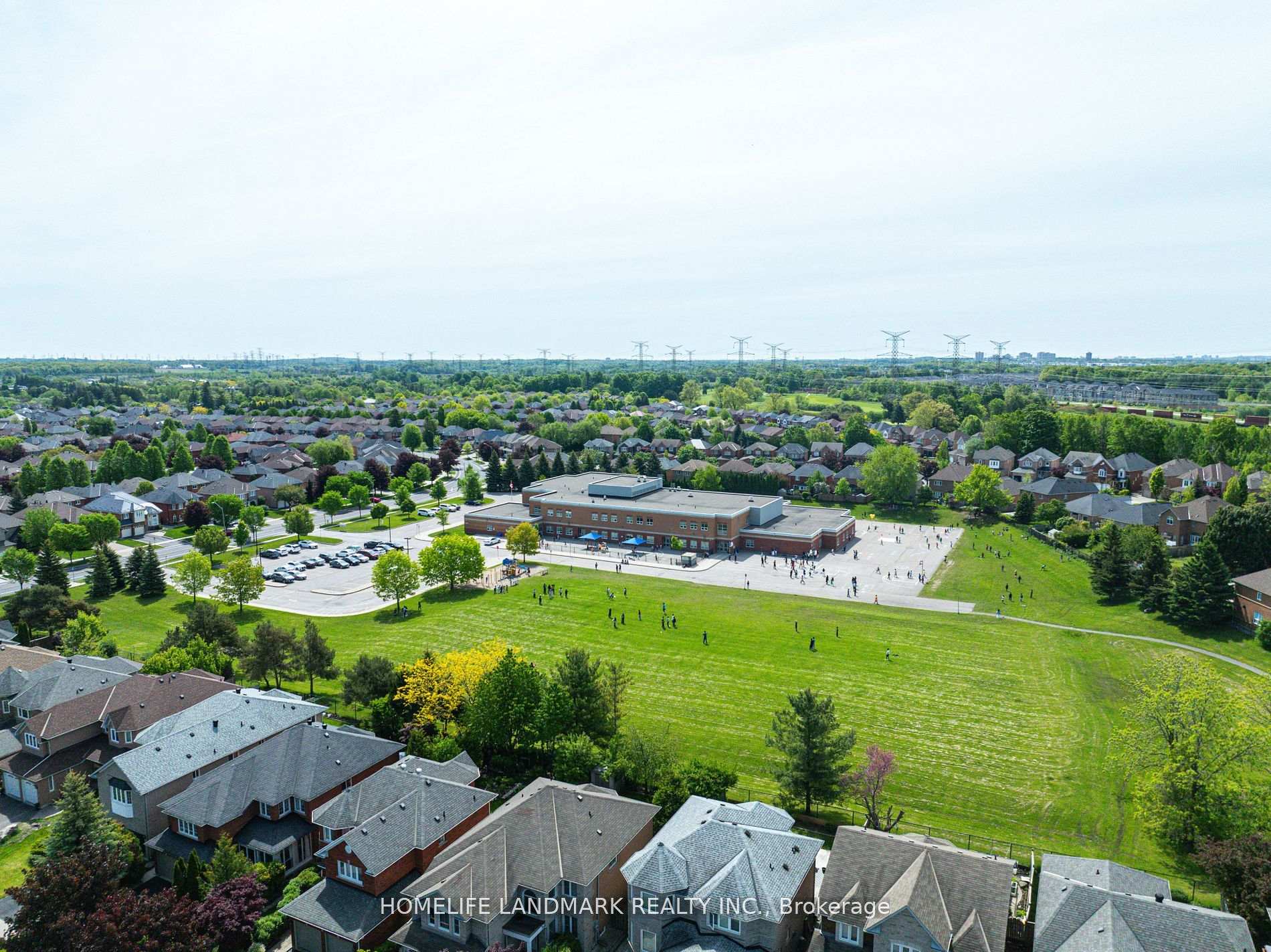 Photo 43 of 37 Bluebell Drive, Markham, Rouge Fairways — HOMEH