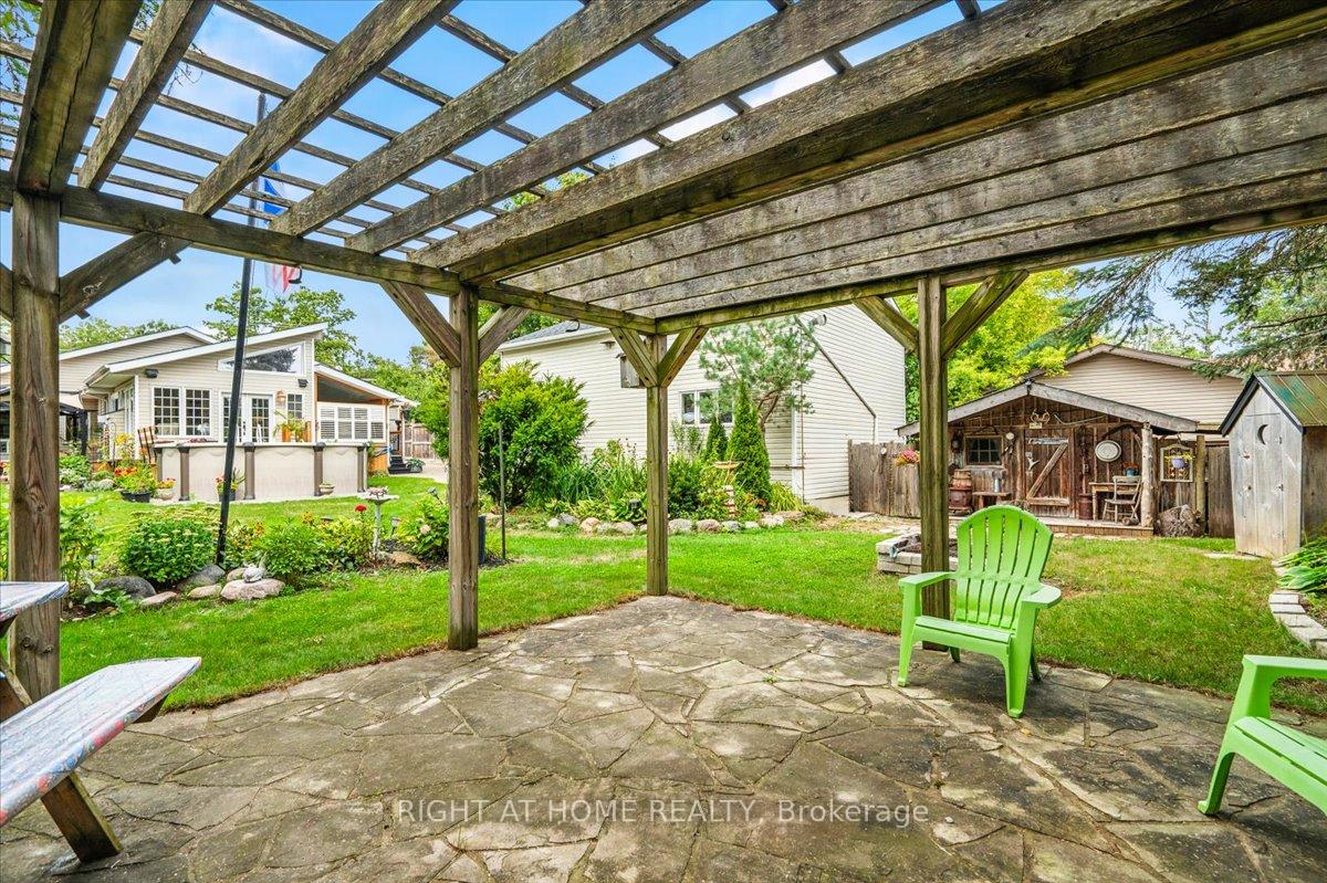 Photo 27 of 287 Edgehill Drive, Barrie, Edgehill Drive — HOMEH