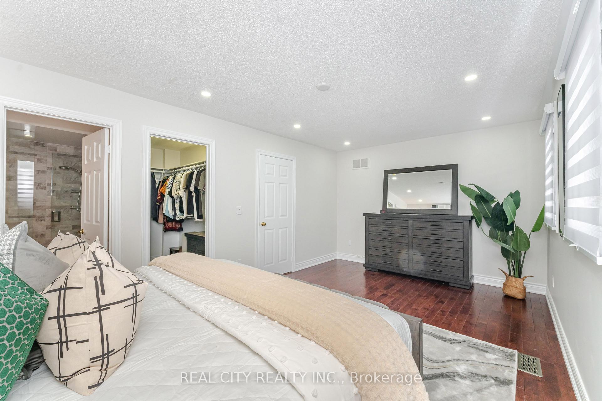 Photo 20 of 36 Jeremy Place, Brampton, Northgate — HOMEH