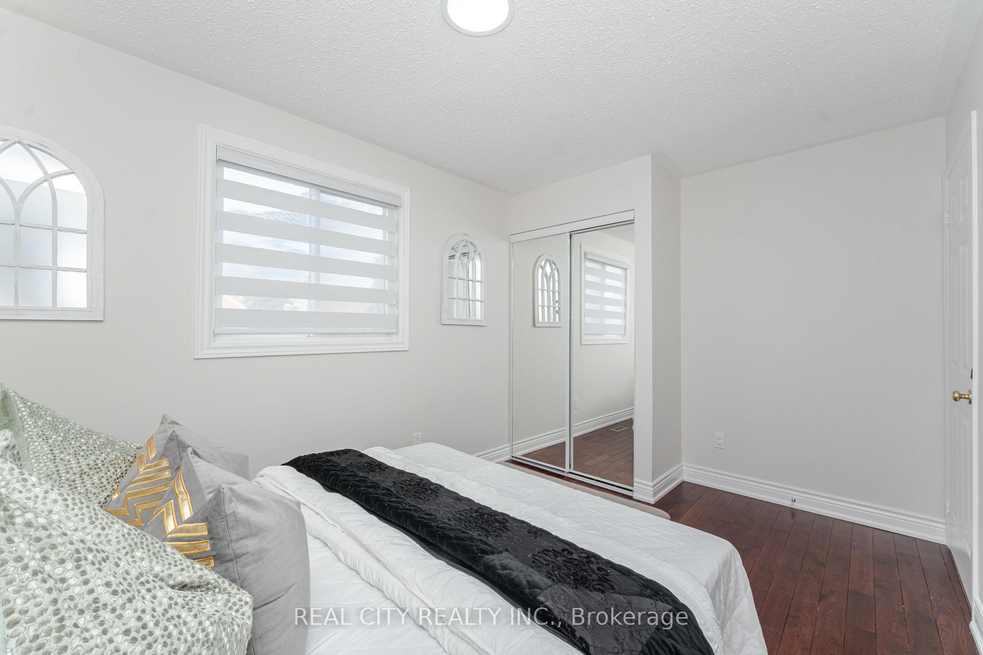 Photo 34 of 36 Jeremy Place, Brampton, Northgate — HOMEH