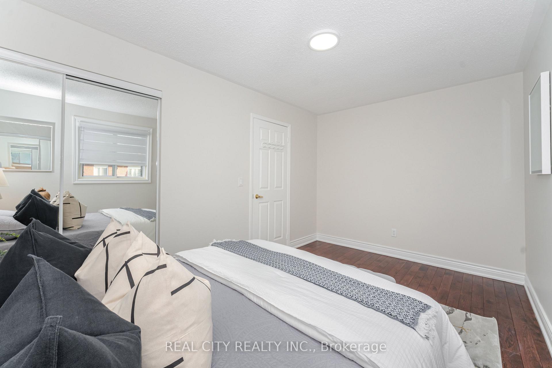 Photo 32 of 36 Jeremy Place, Brampton, Northgate — HOMEH