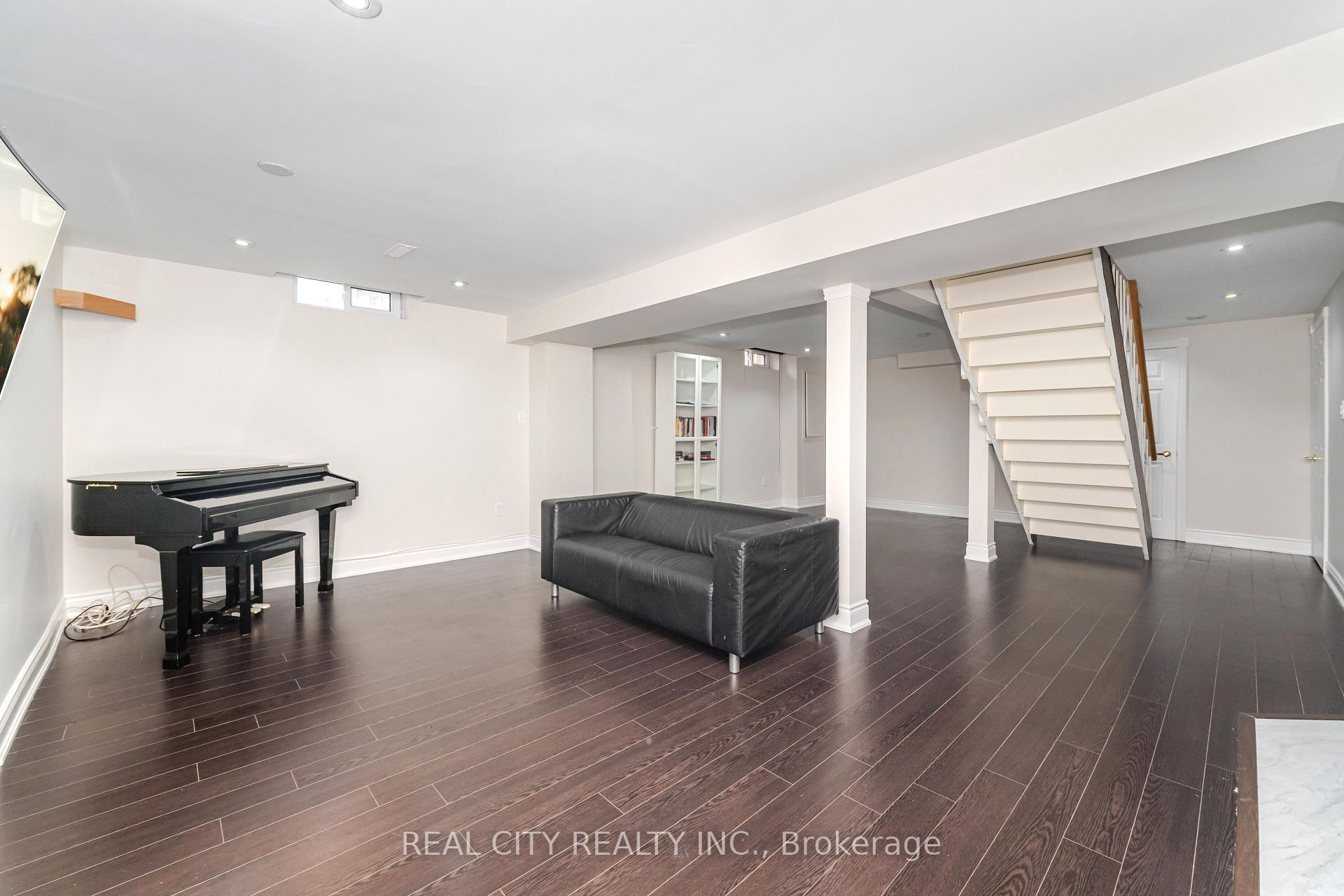 Photo 33 of 36 Jeremy Place, Brampton, Northgate — HOMEH