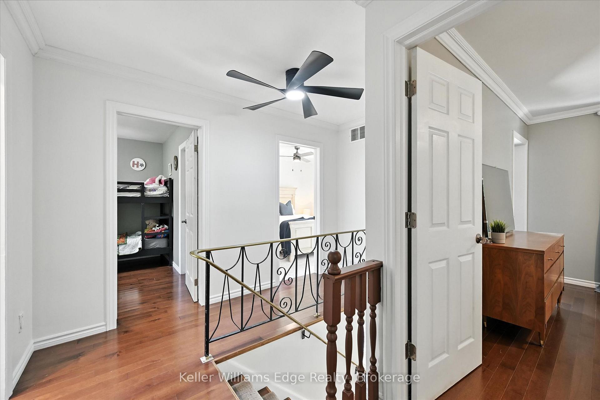 Photo 26 of 18 Moonglow Place, Hamilton, Dundas — HOMEH