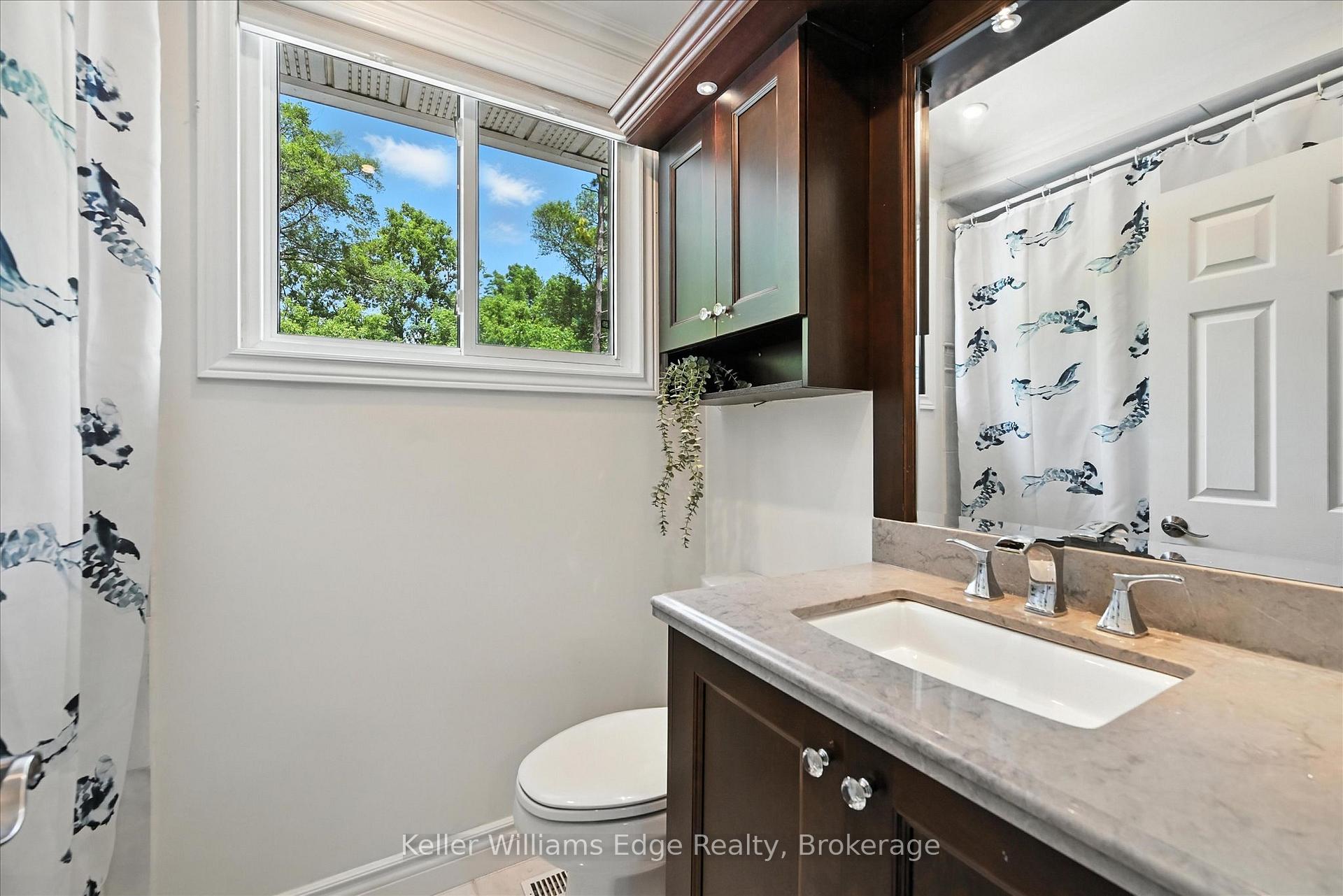 Photo 25 of 18 Moonglow Place, Hamilton, Dundas — HOMEH