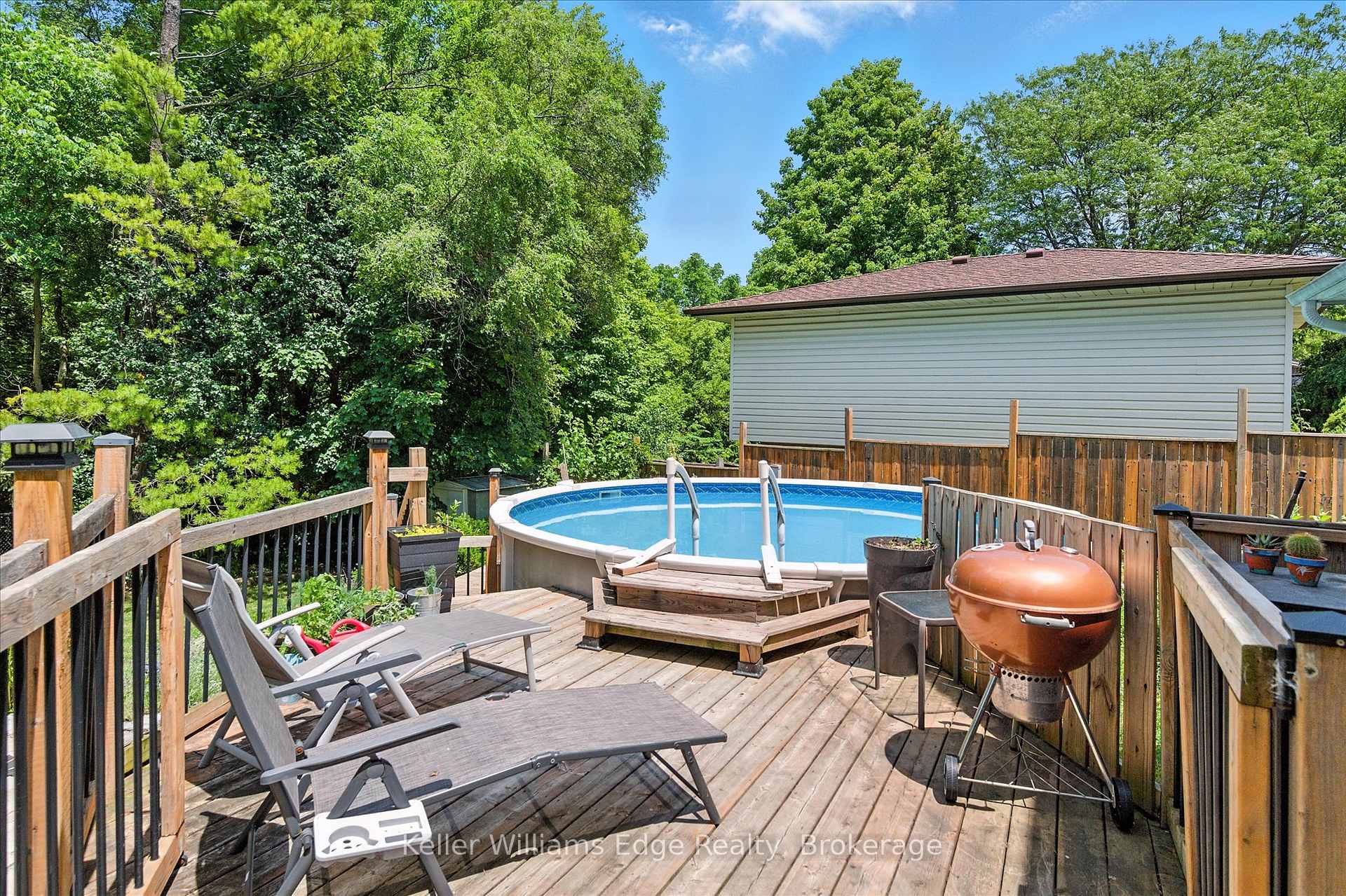 Photo 34 of 18 Moonglow Place, Hamilton, Dundas — HOMEH