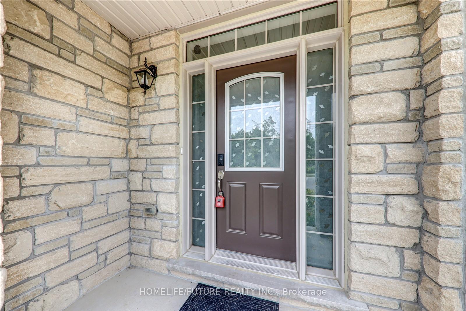 Photo 5 of 297 Kirkham Drive, Markham, Cedarwood — HOMEH