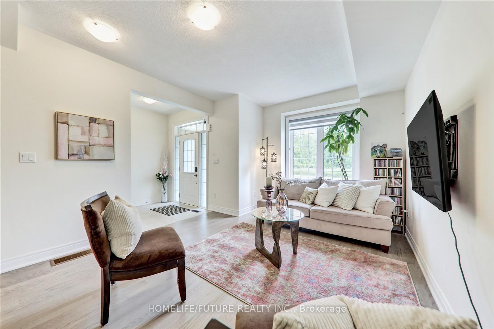 Photo 9 of 297 Kirkham Drive, Markham, Cedarwood — HOMEH