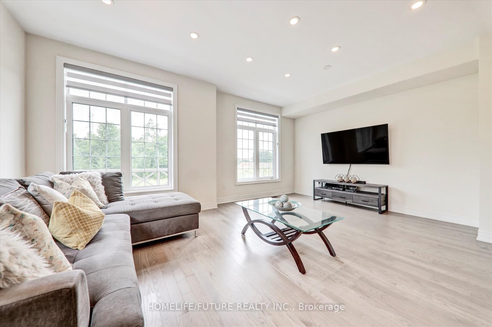 Photo 14 of 297 Kirkham Drive, Markham, Cedarwood — HOMEH