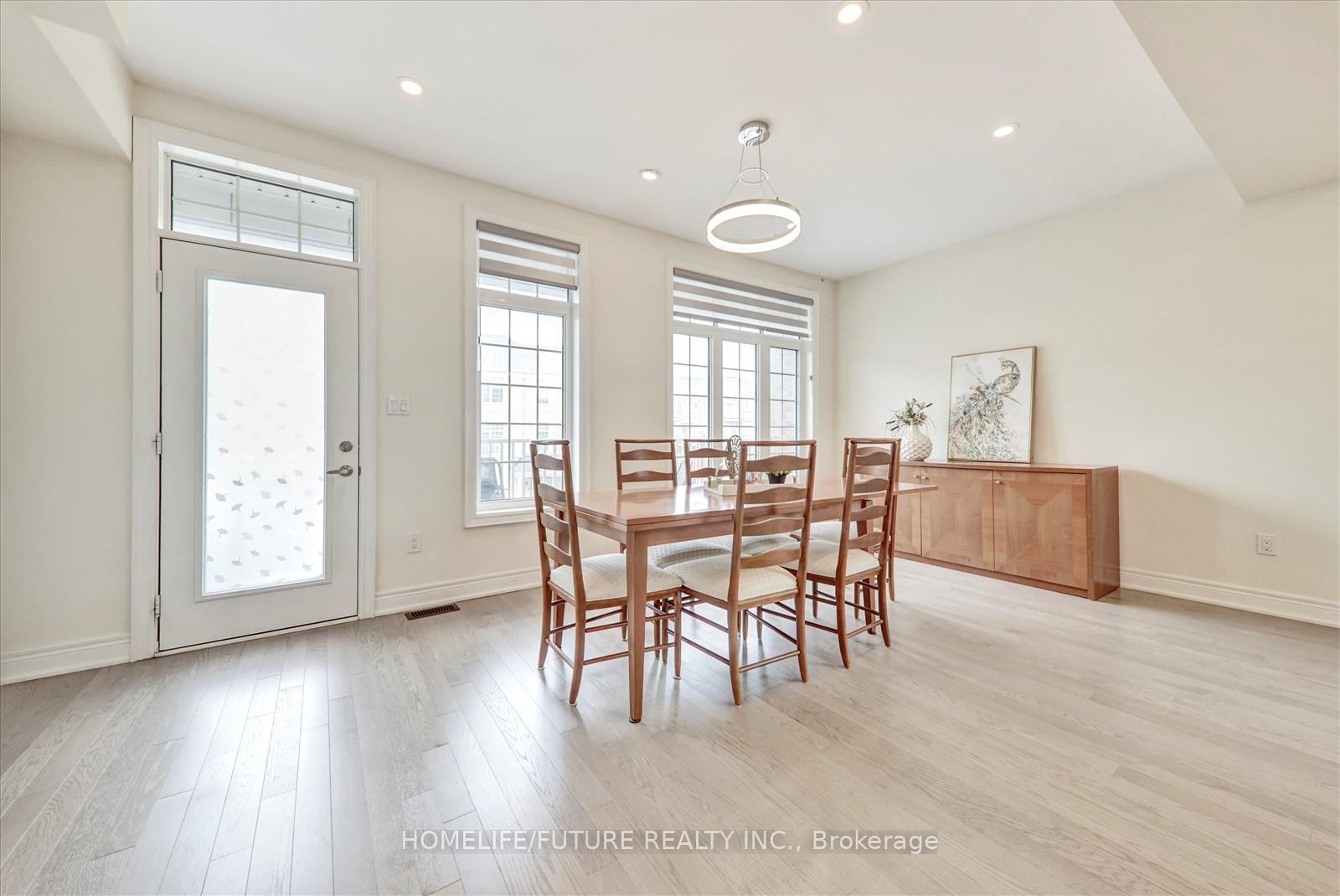 Photo 17 of 297 Kirkham Drive, Markham, Cedarwood — HOMEH