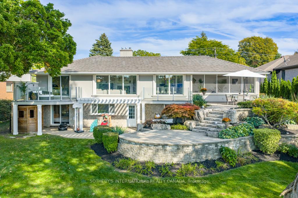 Photo 5 of 244 Brookview Court, Hamilton, Ancaster — HOMEH
