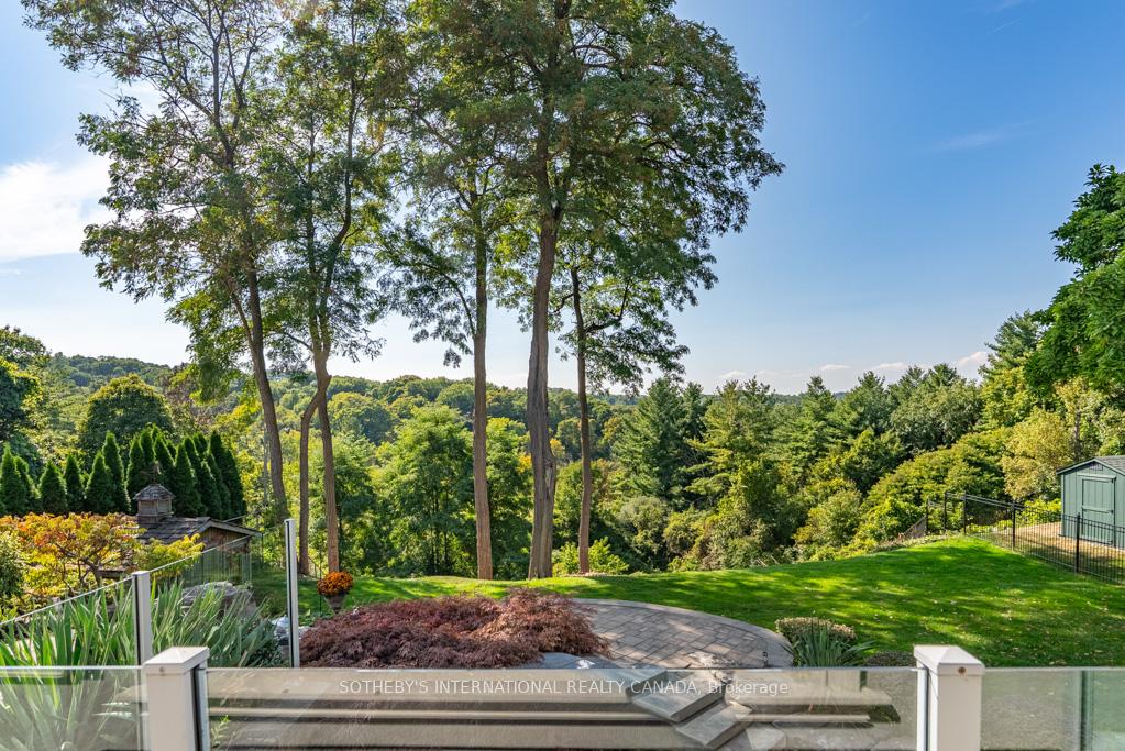 Photo 33 of 244 Brookview Court, Hamilton, Ancaster — HOMEH