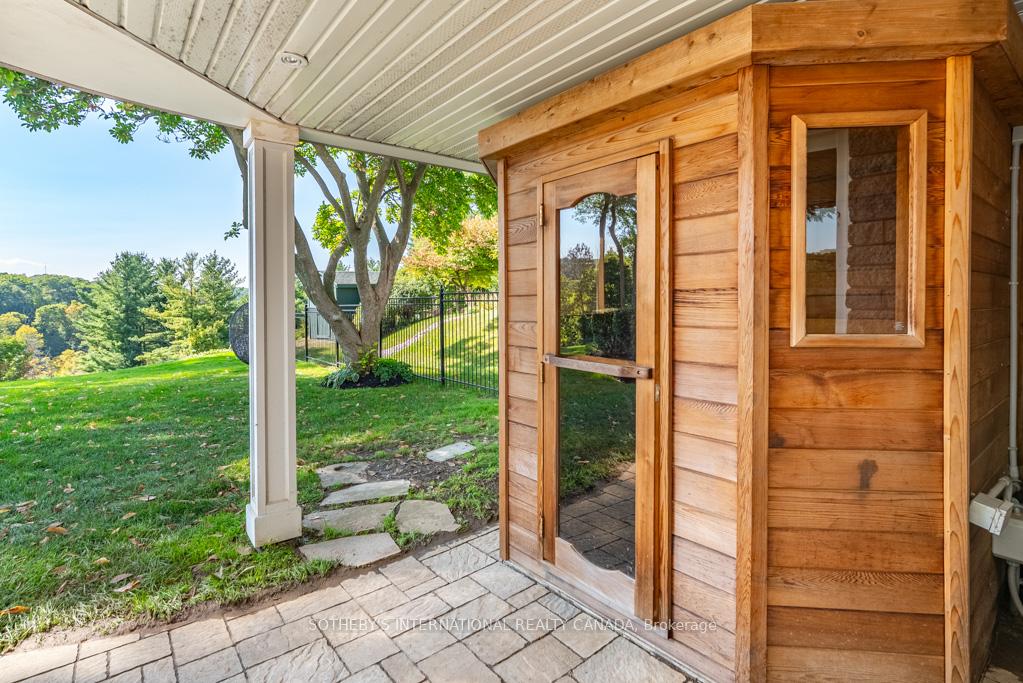 Photo 46 of 244 Brookview Court, Hamilton, Ancaster — HOMEH