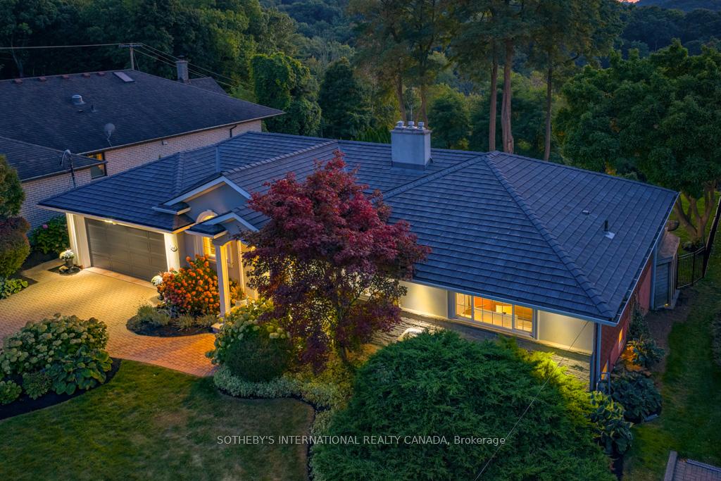 Photo 44 of 244 Brookview Court, Hamilton, Ancaster — HOMEH