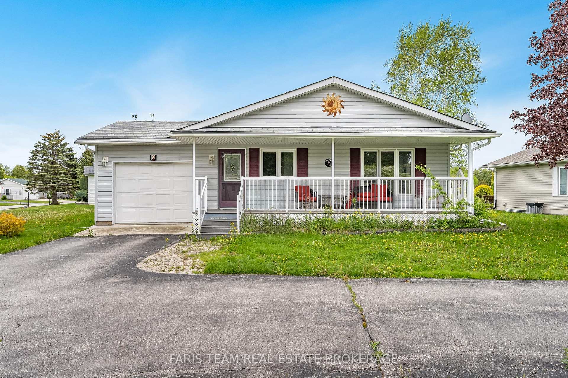 Photo 1 of 2 St James Place, Wasaga Beach — HOMEH