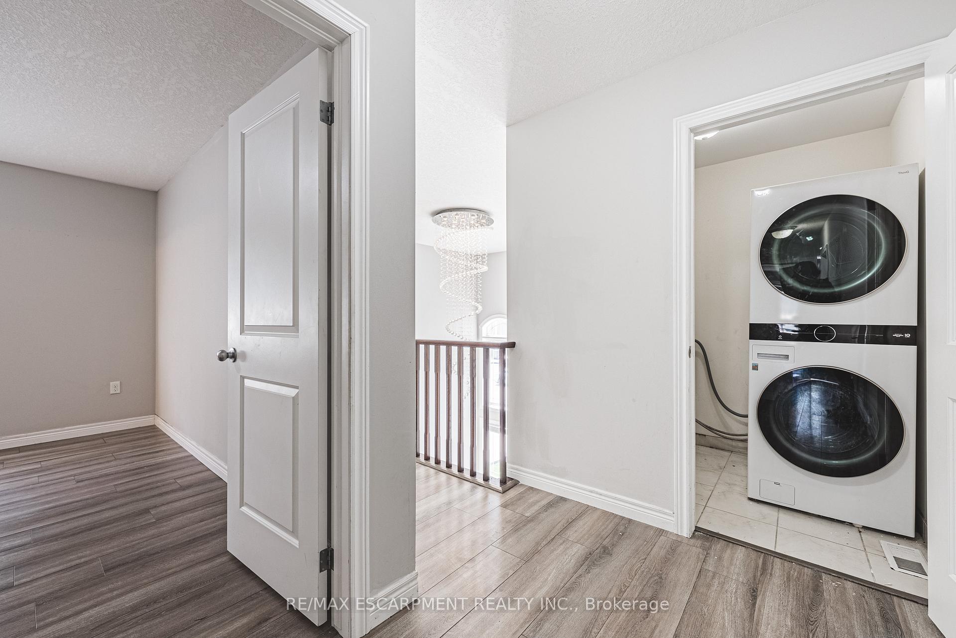 Photo 19 of 128 Medici Lane, Hamilton, Carpenter — HOMEH