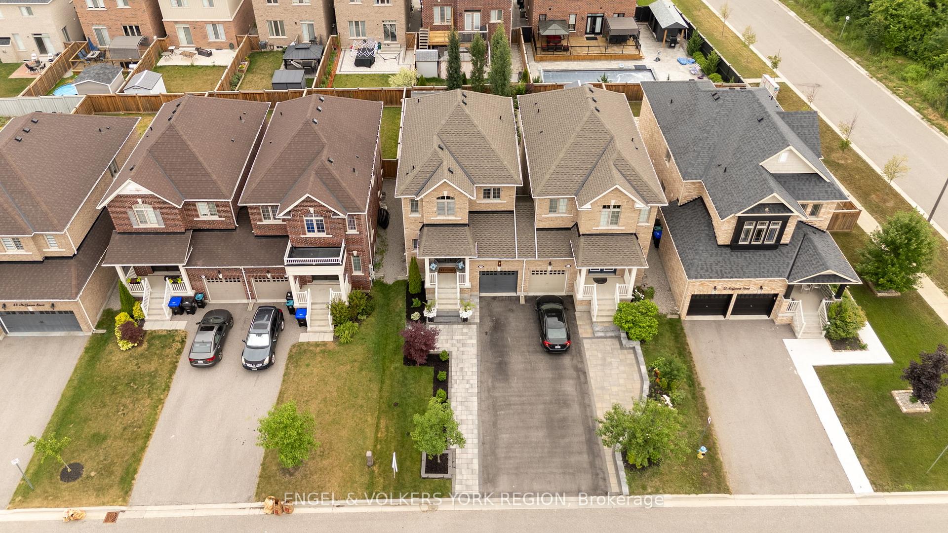 Photo 14 of 49 McGovern Street, New Tecumseth, Tottenham — HOMEH