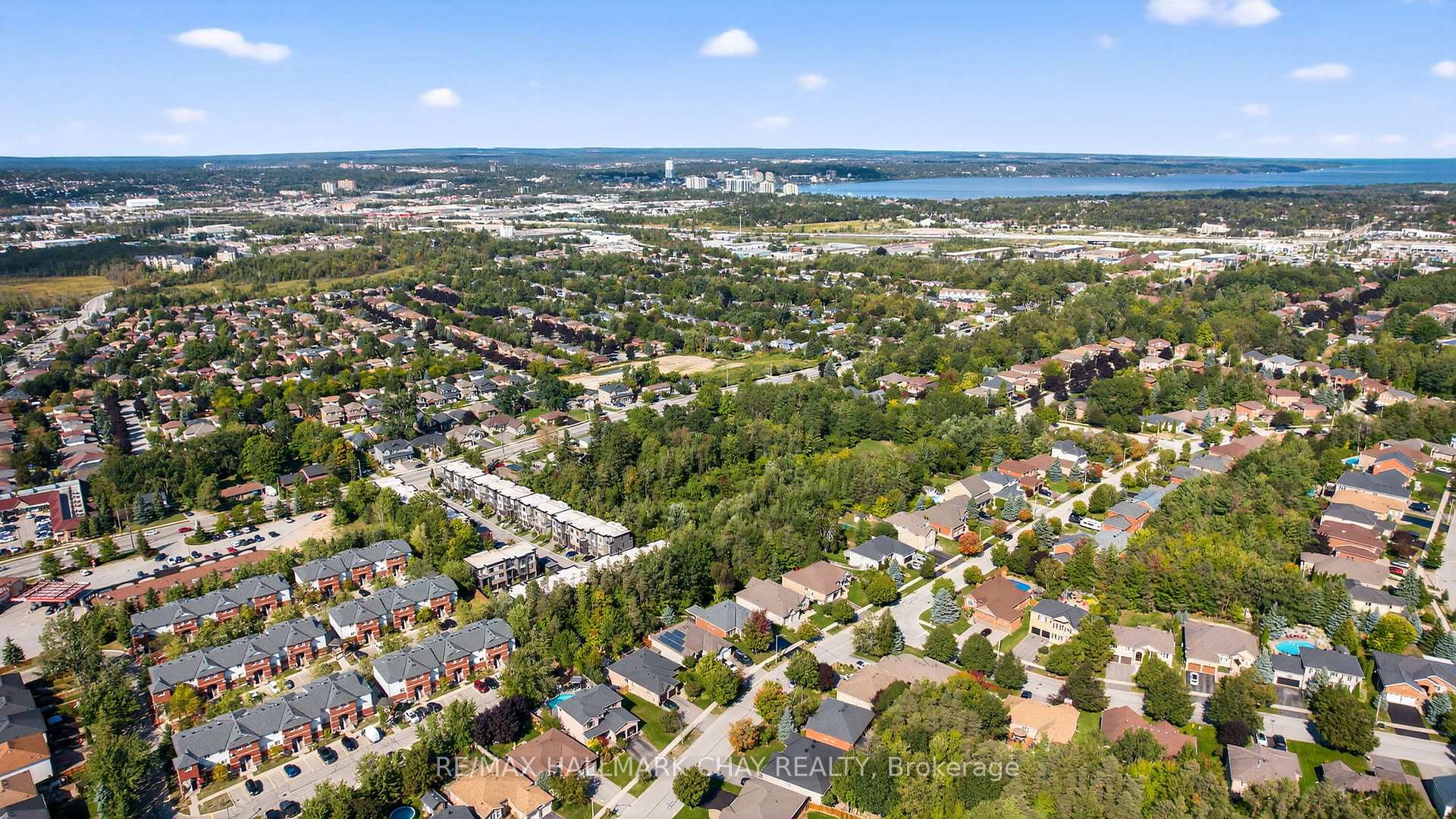 Photo 32 of 32 Wildwood Trail, Barrie, Ardagh — HOMEH