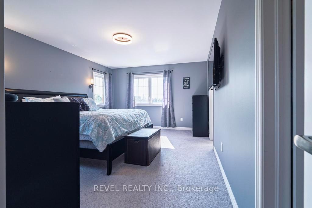 Photo 25 of 1 Coastline Drive, Brampton, Bram West — HOMEH
