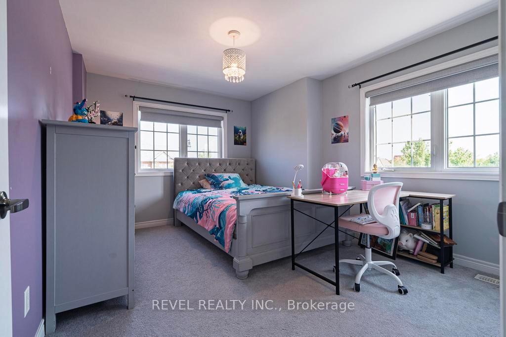 Photo 21 of 1 Coastline Drive, Brampton, Bram West — HOMEH