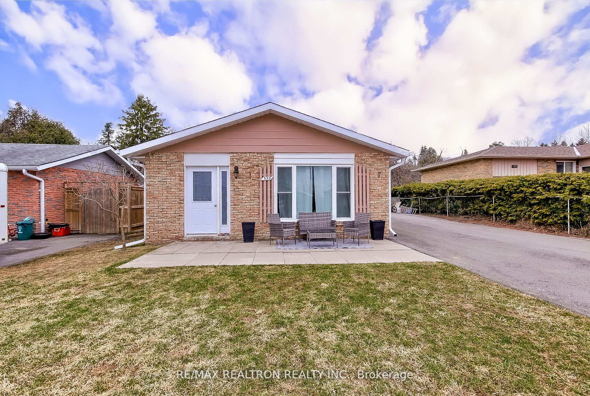 Photo 36 of 585 North Street, Brock, Beaverton — HOMEH