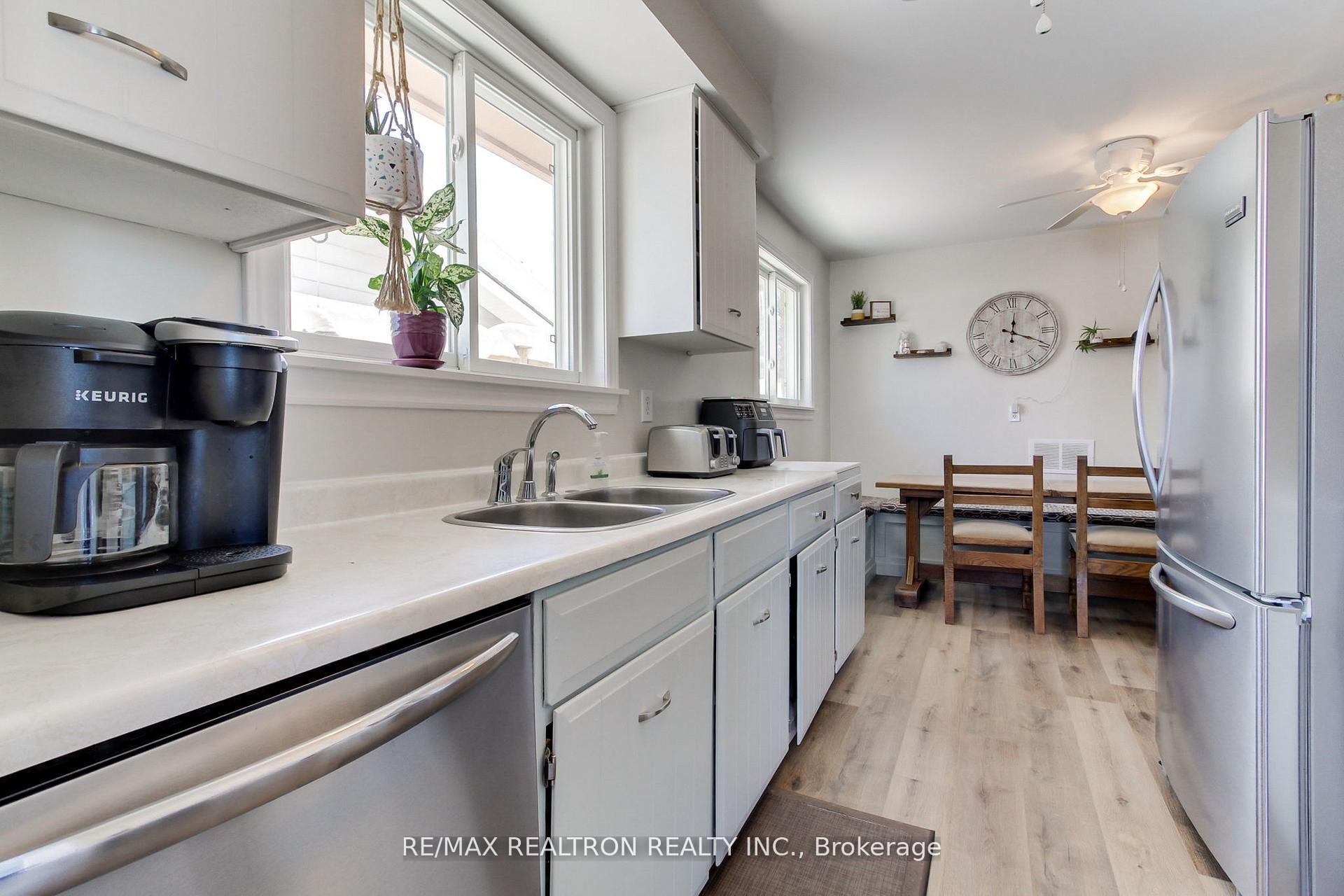 Photo 15 of 585 North Street, Brock, Beaverton — HOMEH