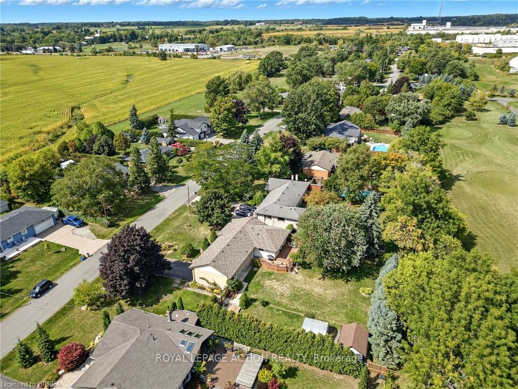 Photo 25 of 18 Algonquin Avenue, Hamilton, Greensville — HOMEH