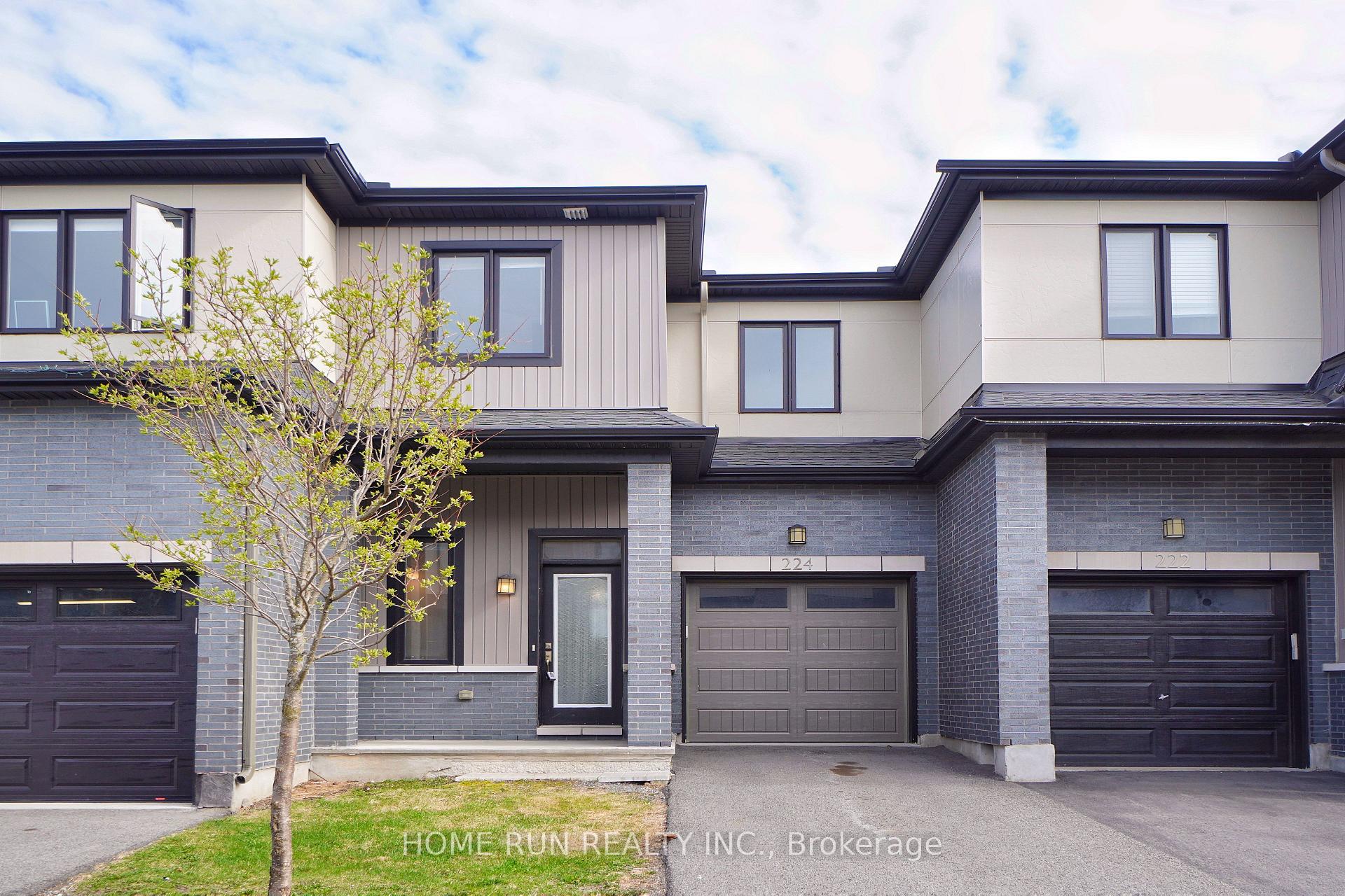 Photo 1 of 224 Don Brown Private, Ottawa, Kanata - Emerald Meadows/Trailwest — HOMEH