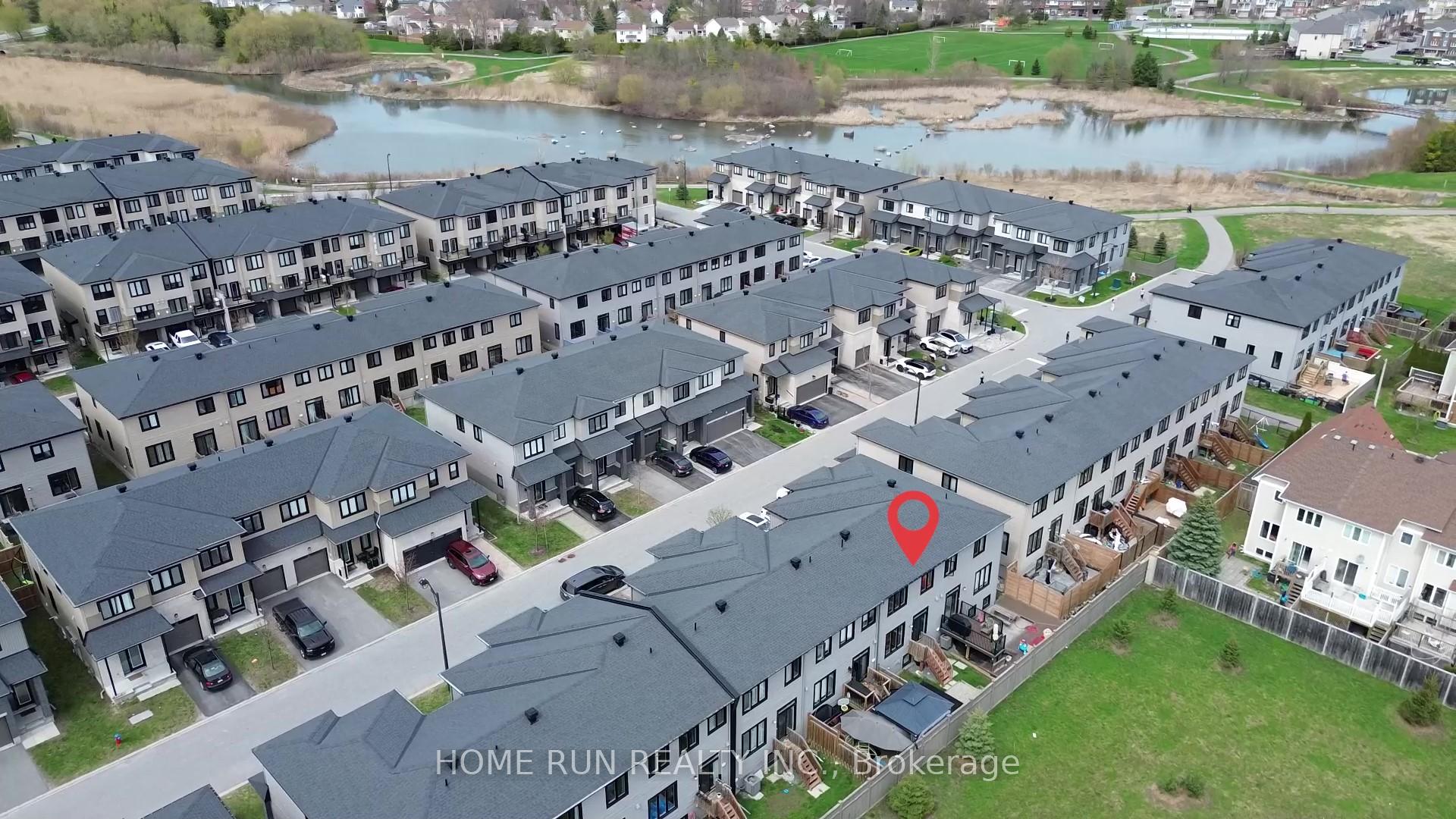 Photo 2 of 224 Don Brown Private, Ottawa, Kanata - Emerald Meadows/Trailwest — HOMEH