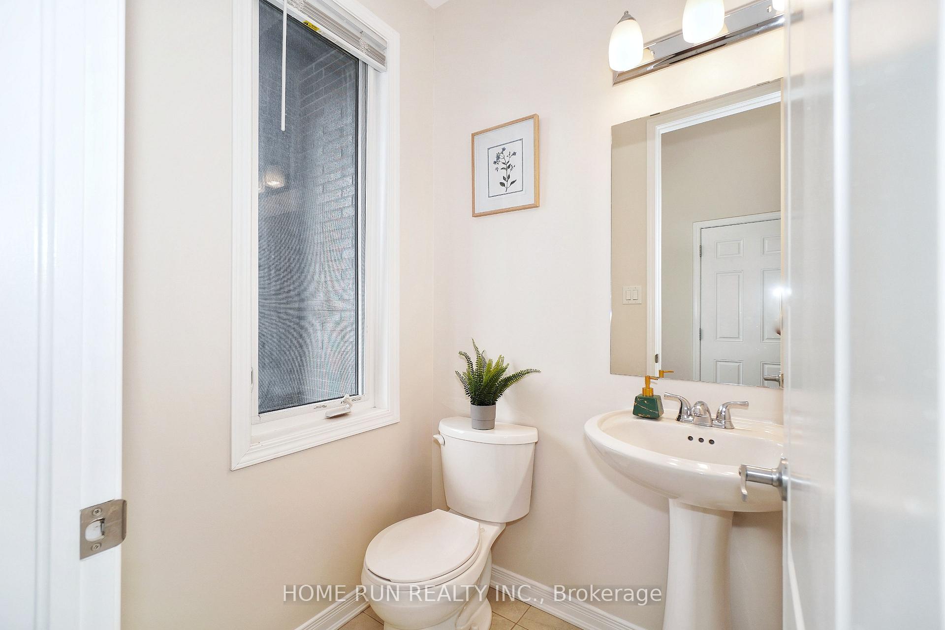 Photo 18 of 224 Don Brown Private, Ottawa, Kanata - Emerald Meadows/Trailwest — HOMEH